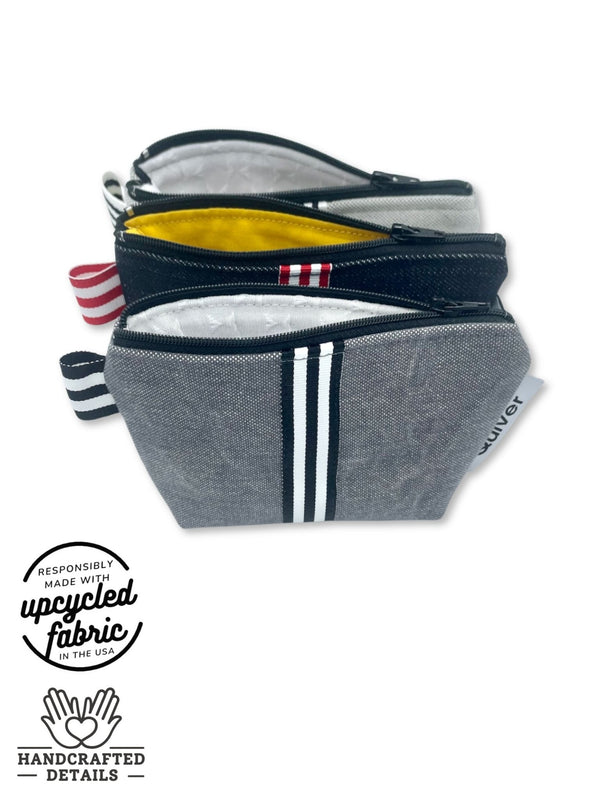 Small Zipper bag by Quiver.Love in sturdy denim fabric, available in 3 color variations. Fully lined little accessory pouch